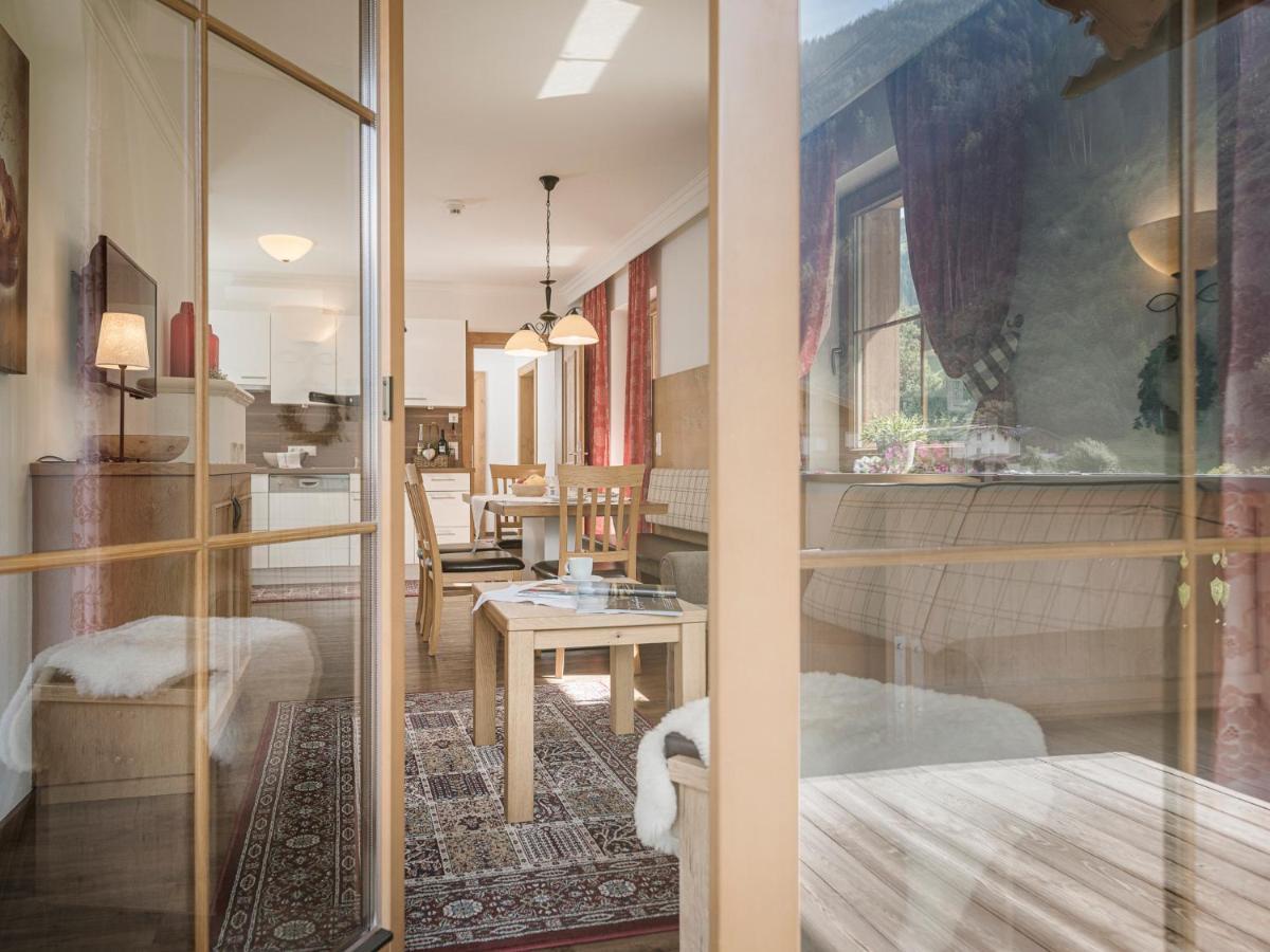 Hotel Garni Larcherhof Mayrhofen Εξωτερικό φωτογραφία