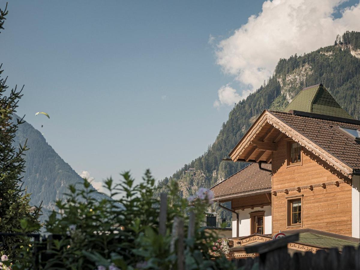 Hotel Garni Larcherhof Mayrhofen Εξωτερικό φωτογραφία