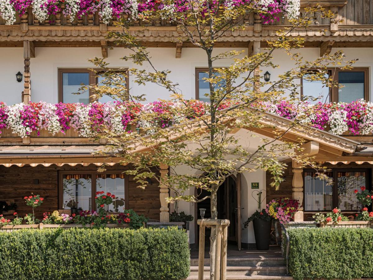 Hotel Garni Larcherhof Mayrhofen Εξωτερικό φωτογραφία
